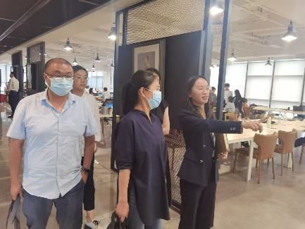 说明: //news.macbcpt.com/__local/E/19/95/CDDB0BEDEF2150843DBC2132733_5C57D747_32661.png